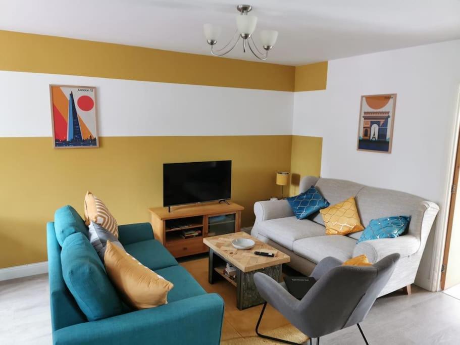 Modern Roomy 3 Bedroom Home Pershore Dış mekan fotoğraf